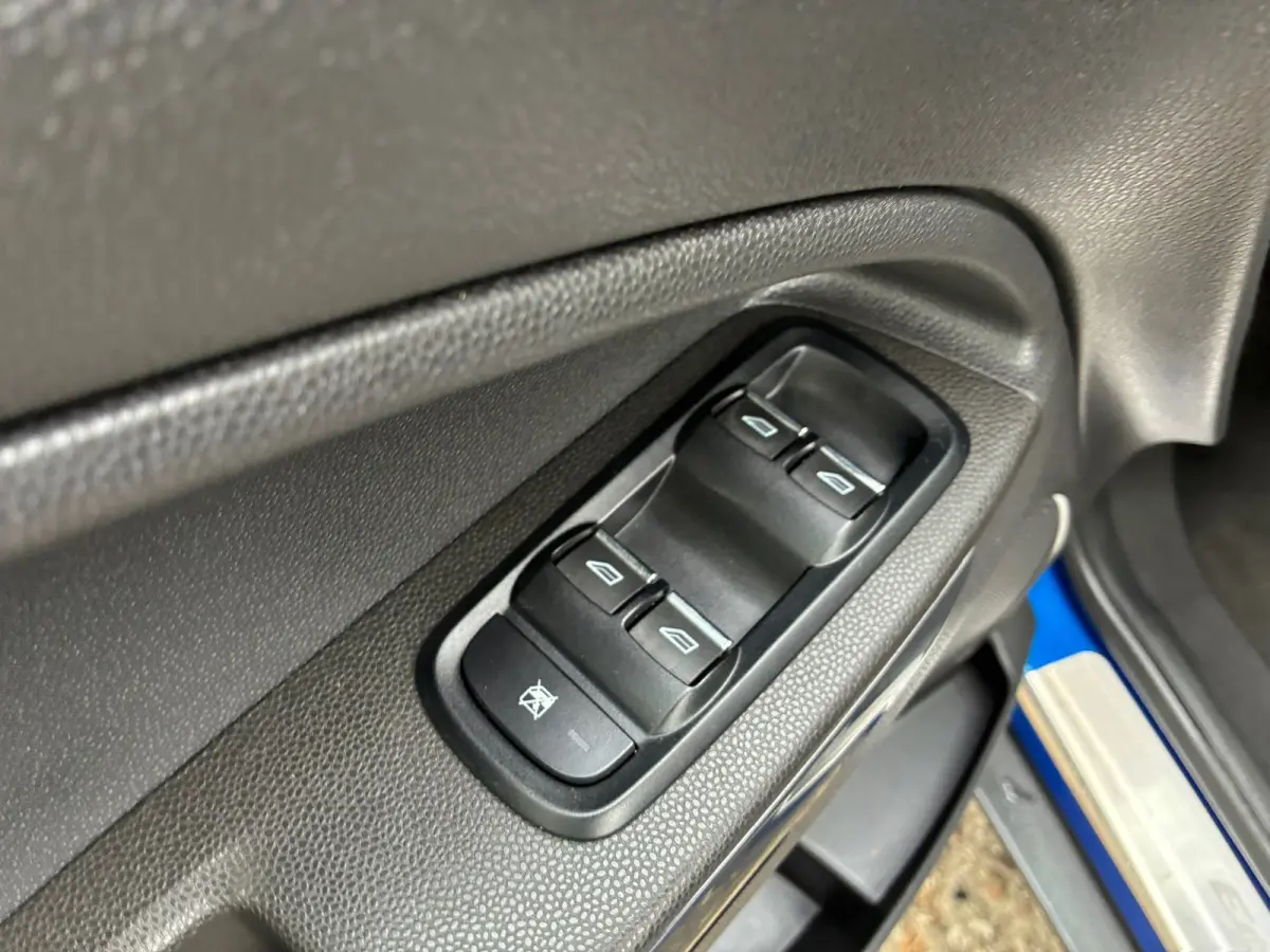 1.0 EcoBoost Titanium | Leder + Clima + Cruise nu €7.450,-!!
