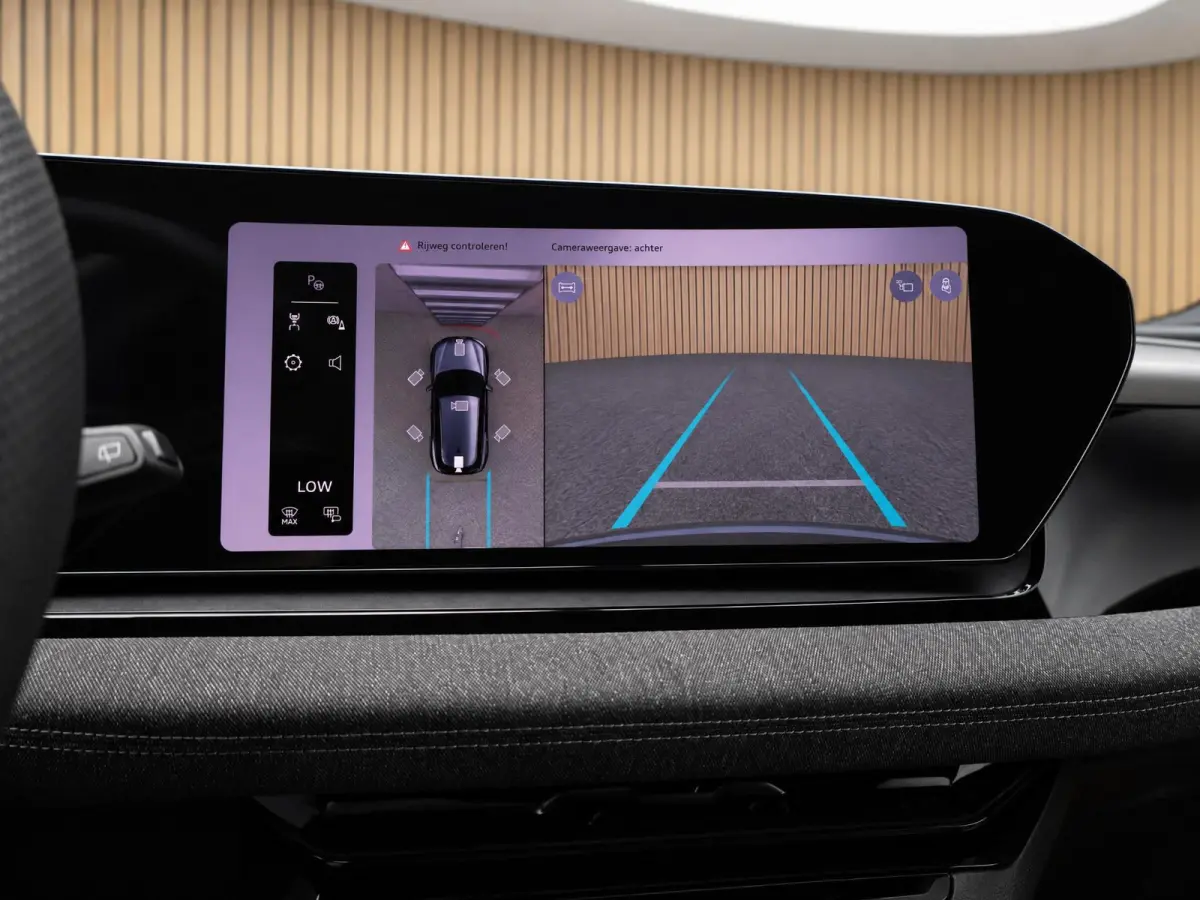 S edition performance 100 kWh |Pano |Elektr. Trekhaak |360° |Memory |Sfeer |ACC