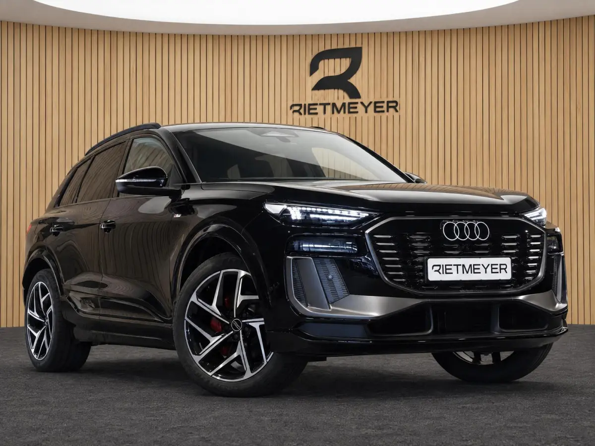 S edition performance 100 kWh |Pano |Elektr. Trekhaak |360° |Memory |Sfeer |ACC