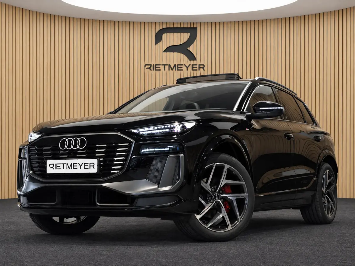 S edition performance 100 kWh |Pano |Elektr. Trekhaak |360° |Memory |Sfeer |ACC