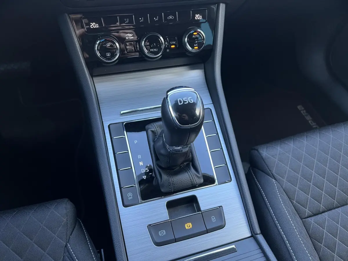 1.5 TSI DSG AUT. Business Edition CARPLAY | TREKH | CRUISE | NAV | DAB | PDC | LMV