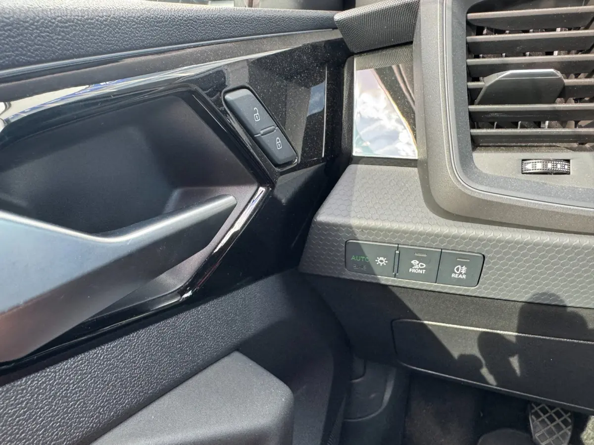 30 TFSI S-Line Edition One **KEYLESS**