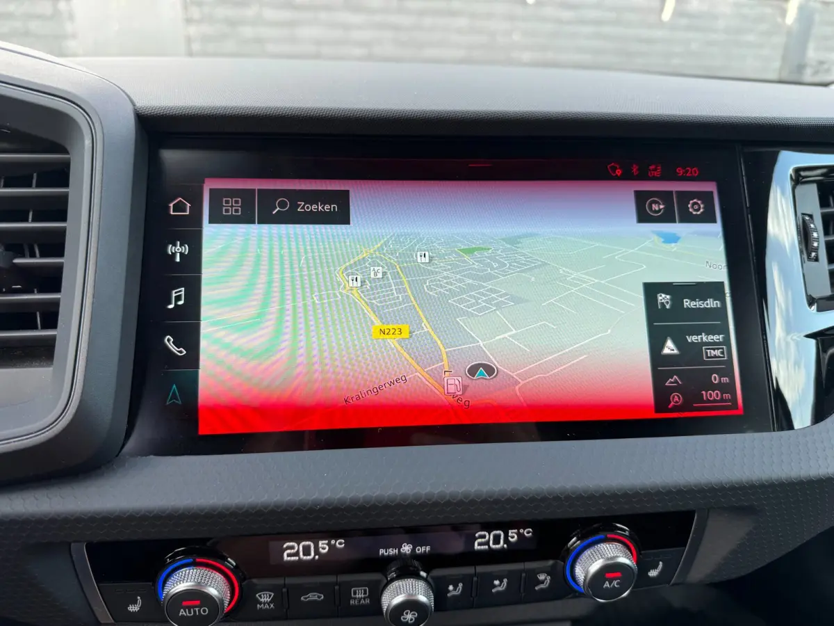 30 TFSI S-Line Edition One **KEYLESS**