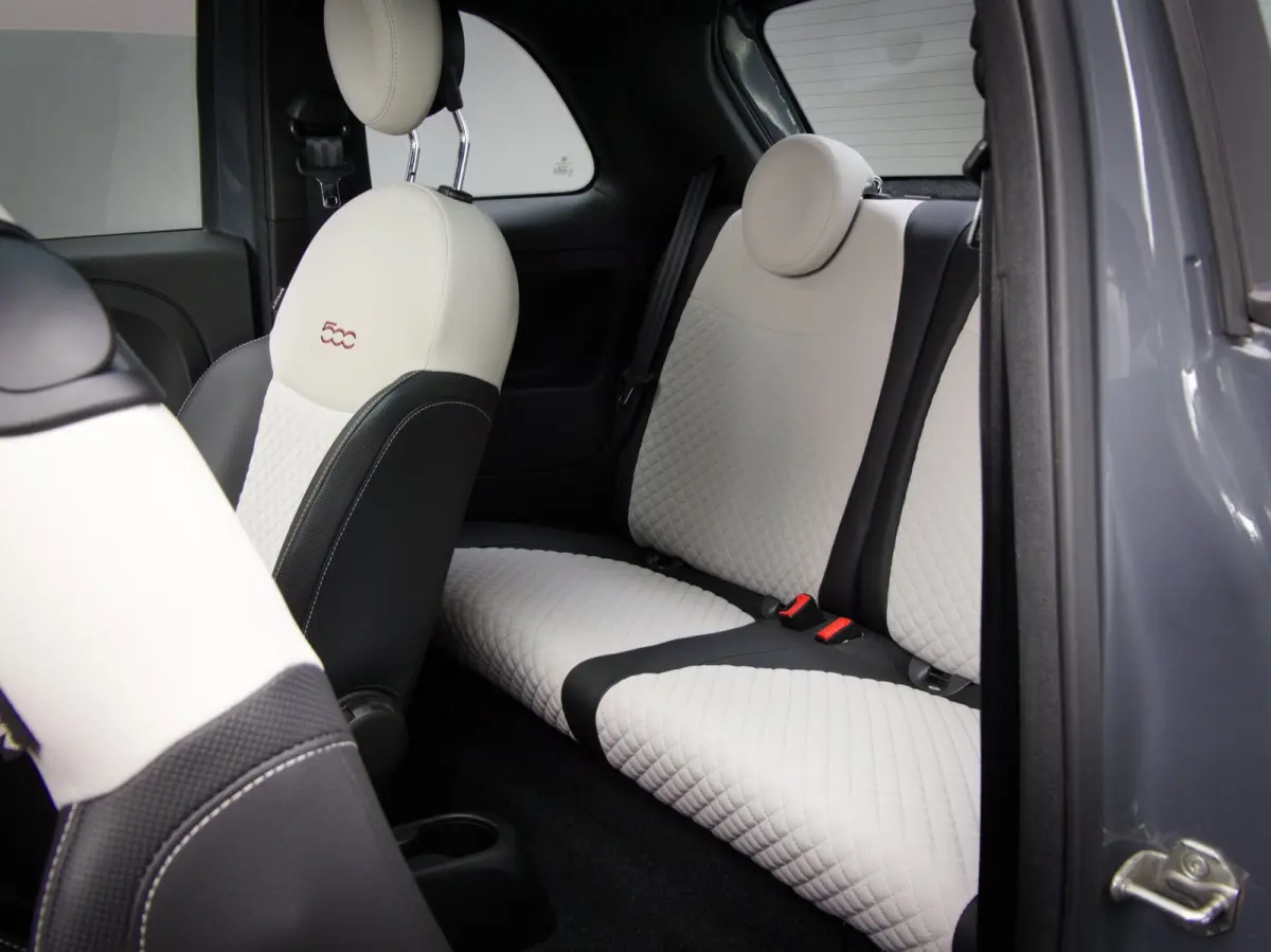 1.0 Hybrid Star (PANORAMADAK, CRUISE CONTROL, SPORTSTOELEN, ORIGINEEL NL, LM-VELGEN, AIRCO, DAB, ELEKTRISCHE RAMEN, NAP)