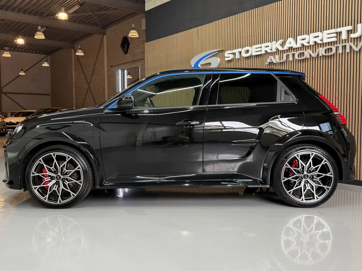 GT Performance 220pk 52 kWh 19 " | Devialet Sound | Stoel & Stuur verwarming | ACC | Dodehoek | R5 | Dealer onderhouden