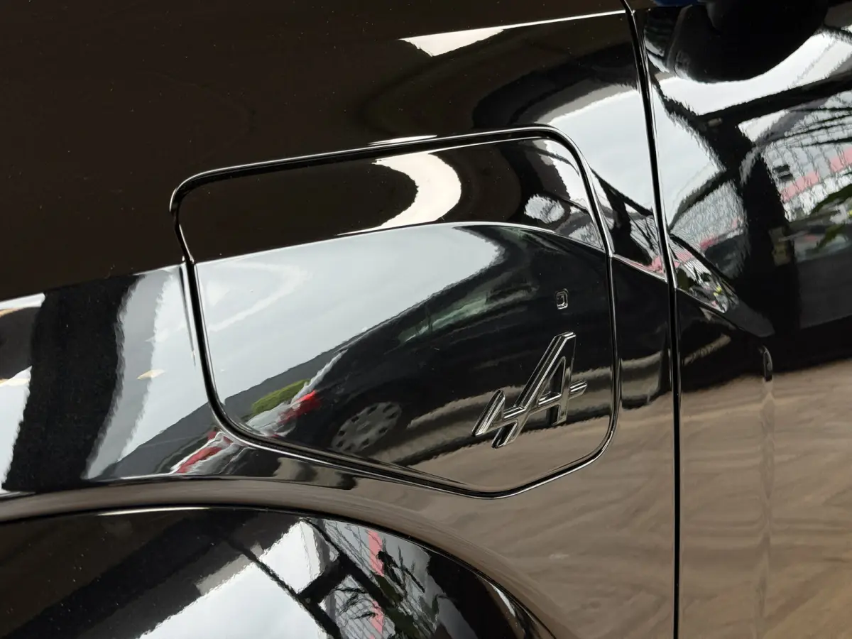 GT Performance 220pk 52 kWh 19 " | Devialet Sound | Stoel & Stuur verwarming | ACC | Dodehoek | R5 | Dealer onderhouden