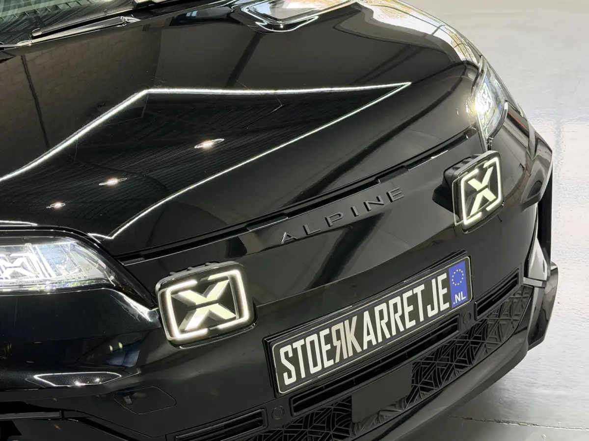 GT Performance 220pk 52 kWh 19 " | Devialet Sound | Stoel & Stuur verwarming | ACC | Dodehoek | R5 | Dealer onderhouden