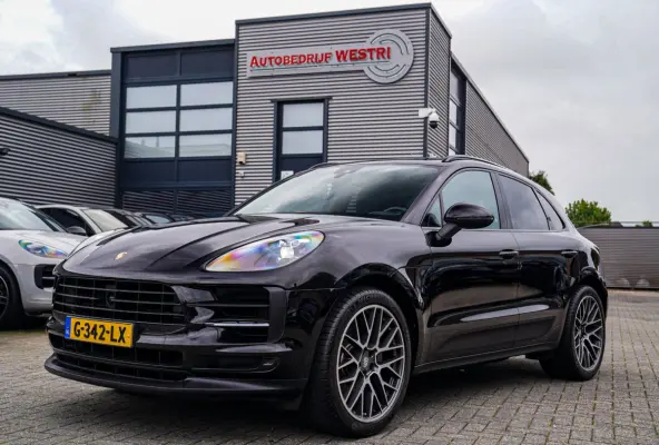 3.0 S | Panorama | Facelift | Luxe Leder | Camera | Lane assist | Bose Sound | Cruise control adaptief | Luchtvering