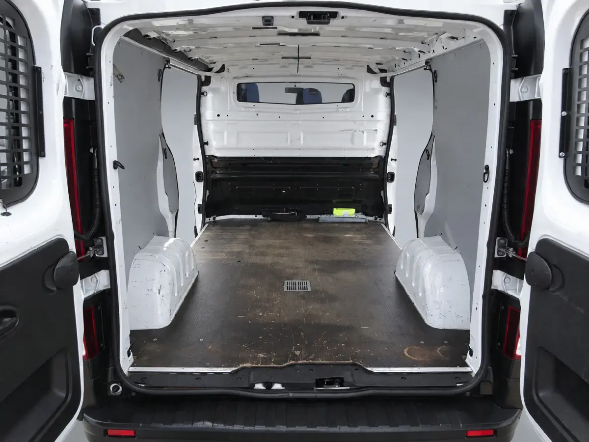 2.0 dCi 120 T29 L1H1 2 x SCHUIFDEUR AIRCO NAVIGATIE CRUISE CONTROL