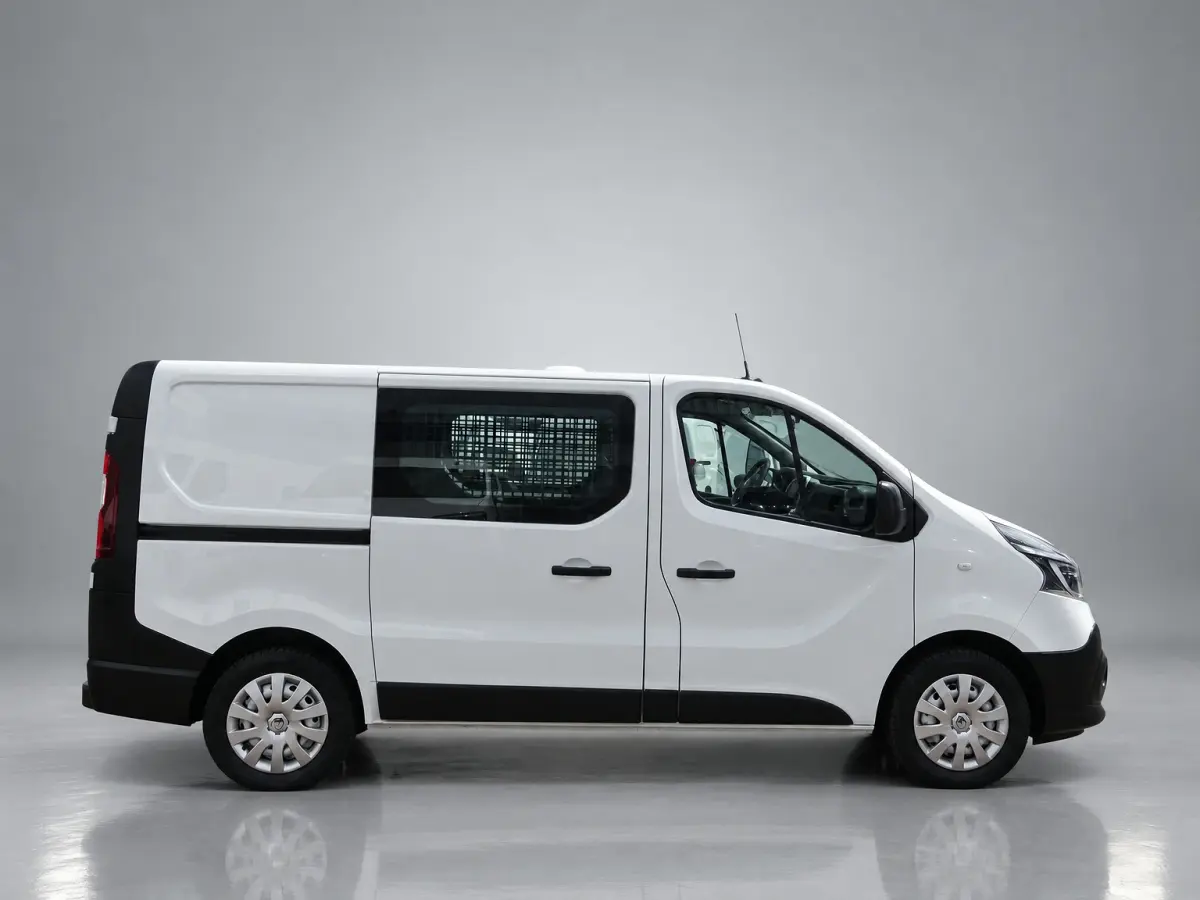 2.0 dCi 120 T29 L1H1 2 x SCHUIFDEUR AIRCO NAVIGATIE CRUISE CONTROL