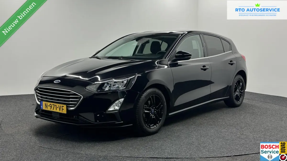 1.0 EcoBoost Hybrid Trend Edition Business CAMERA