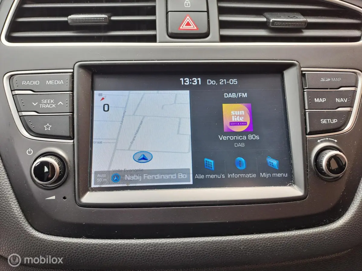 1.0 T-GDI Comfort/Apple carplay/Trkhk/ Navi