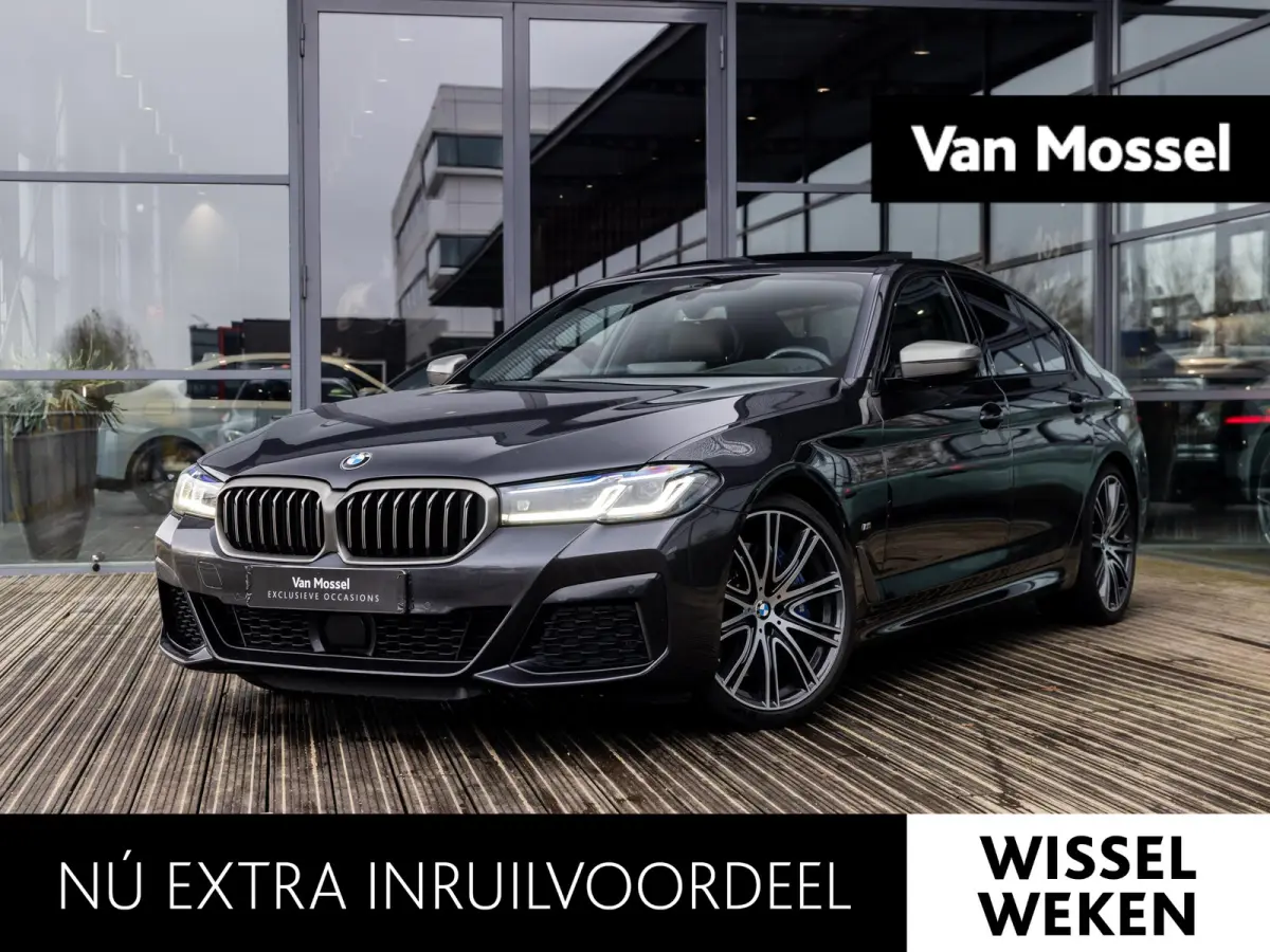 M550i xDrive High Executive | HARMAN KARDON | COMFORT ACCES | BMW LASER LIGHT | 20 INCH | SCHUIF-KANTELDAK | ADAPTIVE CRUISE CONTROL | VOLLEDIG BMW DEALER ONDERHOUDEN | SOPHISTO GRAU |