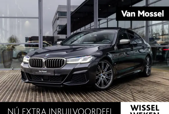 M550i xDrive High Executive | HARMAN KARDON | COMFORT ACCES | BMW LASER LIGHT | 20 INCH | SCHUIF-KANTELDAK | ADAPTIVE CRUISE CONTROL | VOLLEDIG BMW DEALER ONDERHOUDEN | SOPHISTO GRAU |