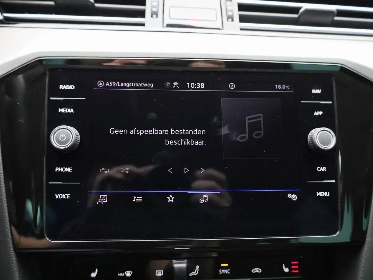 1.5 TSI Business | Automaat | LMV | Parkeer sensoren | DAB | Stoel verwarming | Cruise control | Elec. achterklep | Ergo Comfort | Camera | Climate control