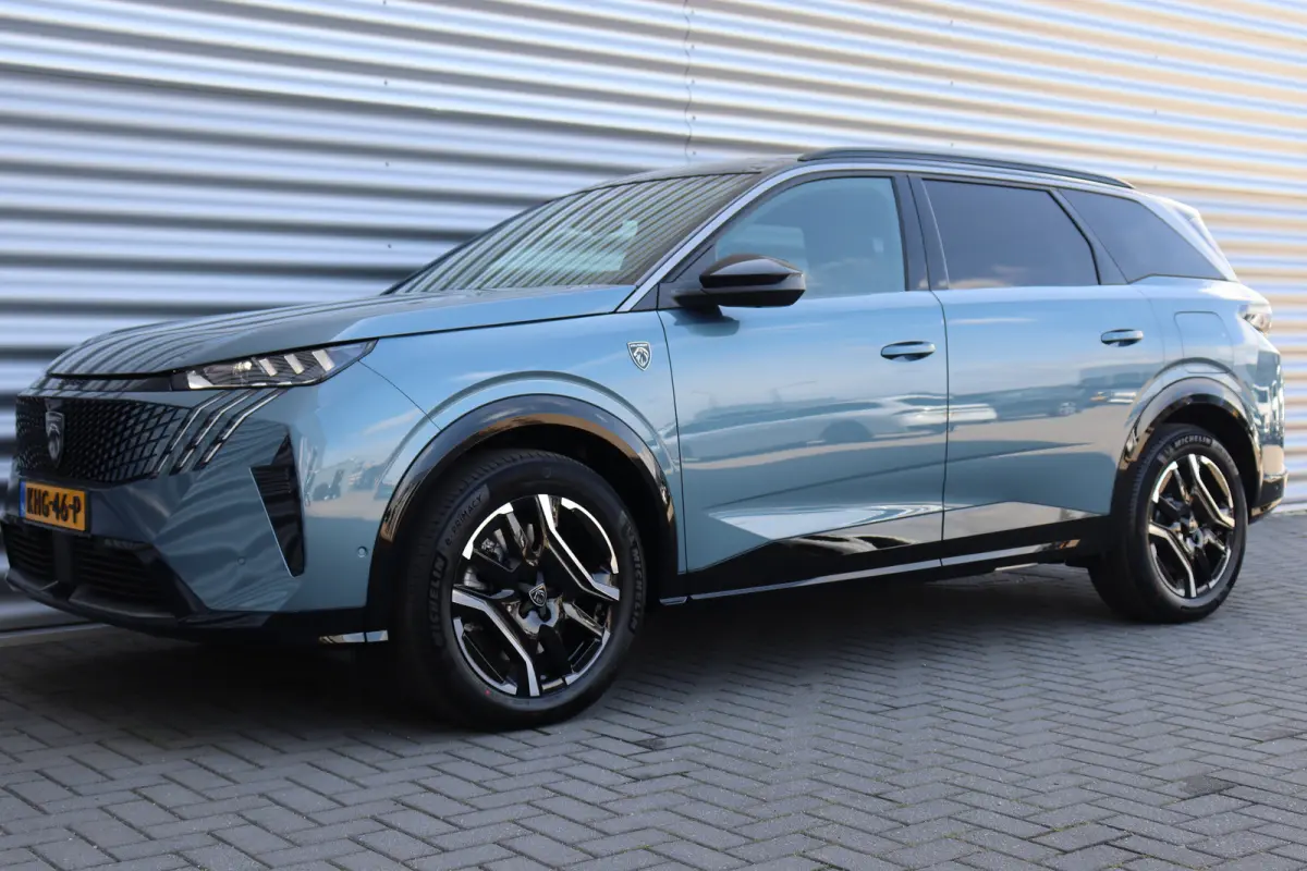 GT Exclusive 73 kWh Automaat