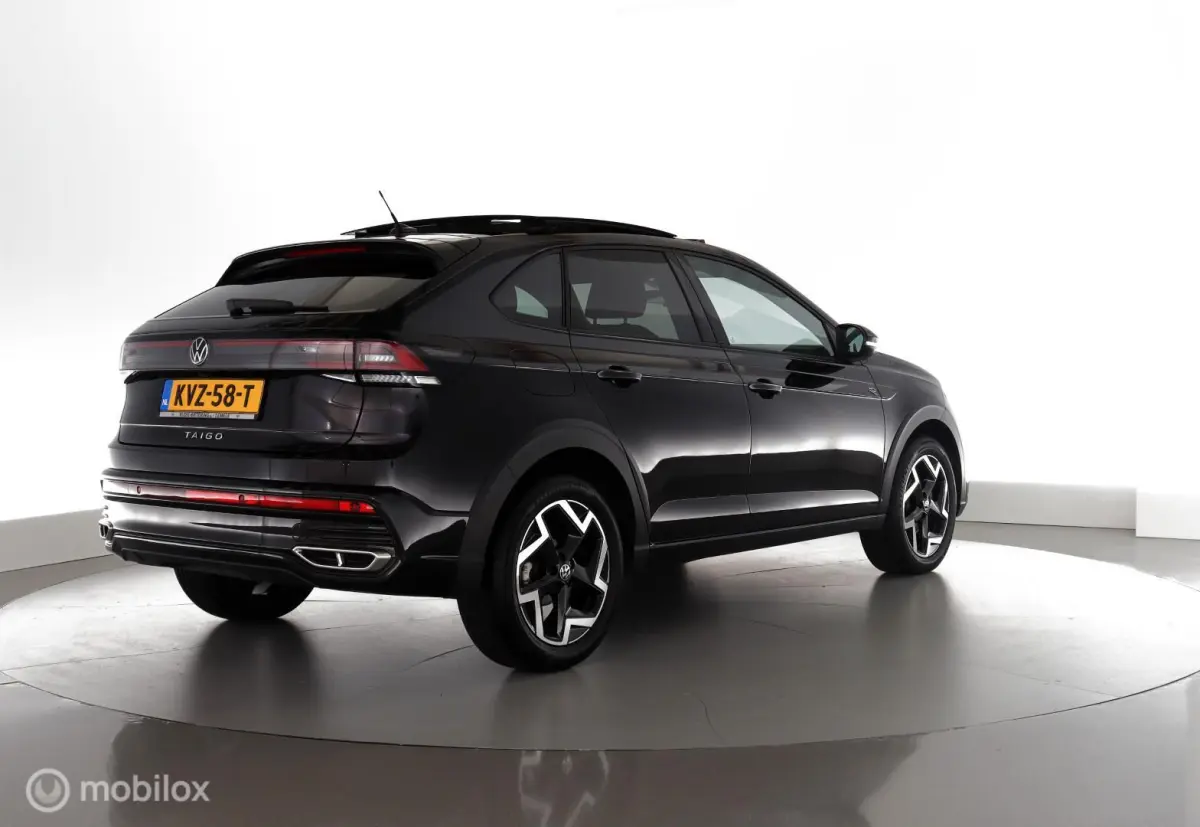 1.0 TSI Automaat R-Line pano|led|dab|pdc|lmv17