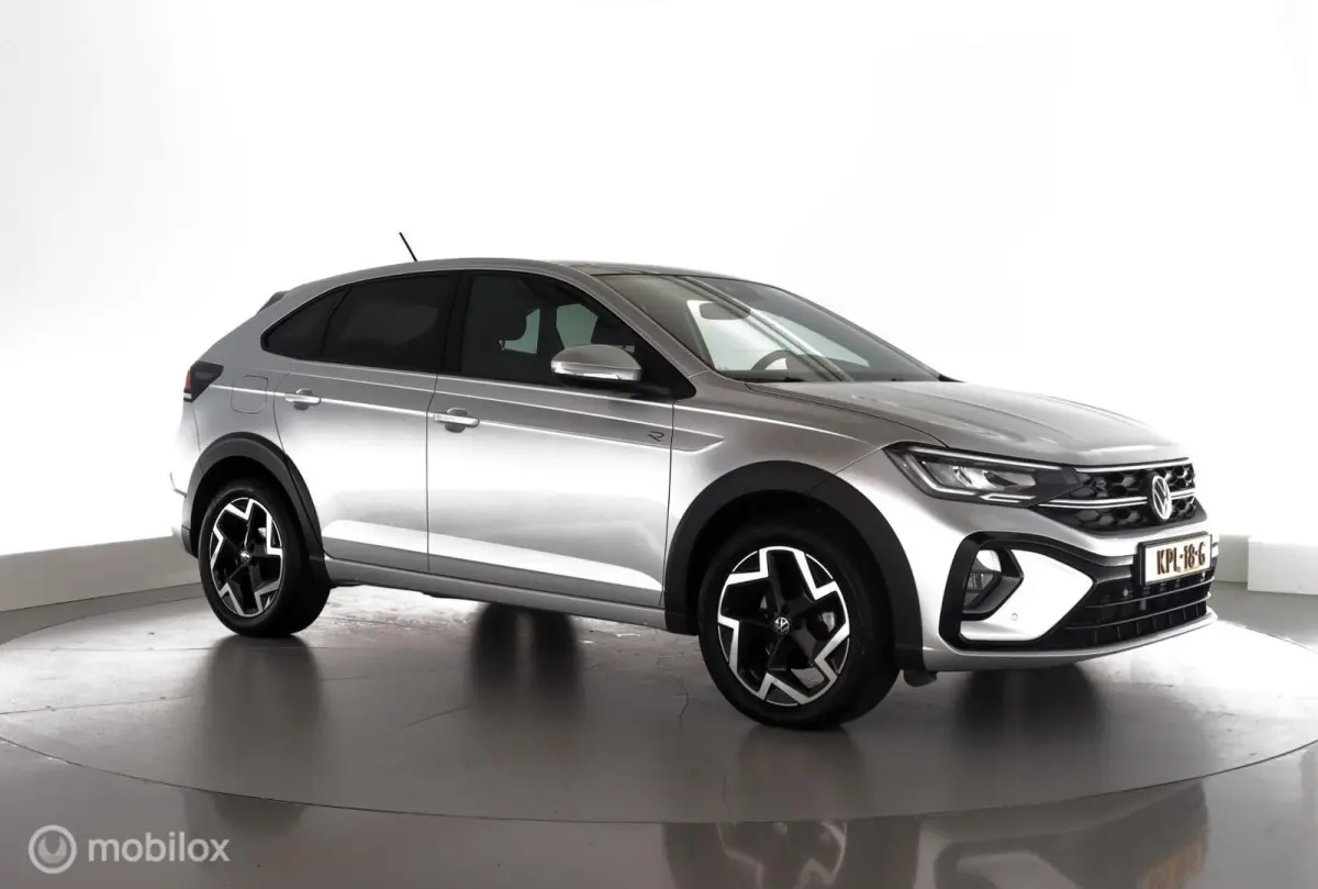 1.0 TSI Automaat R-Line pano|led|dab|pdc|lmv17