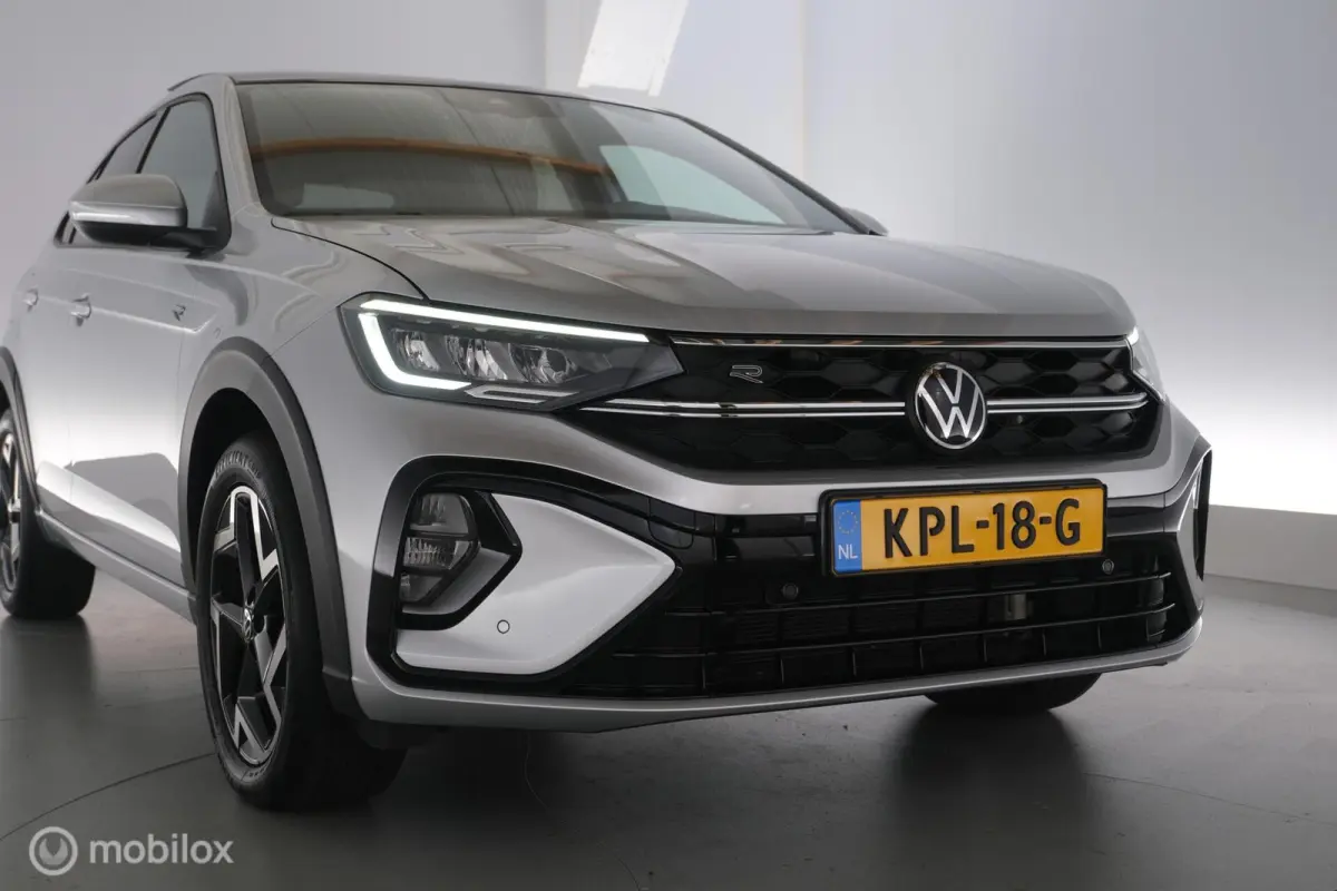 1.0 TSI Automaat R-Line pano|led|dab|pdc|lmv17