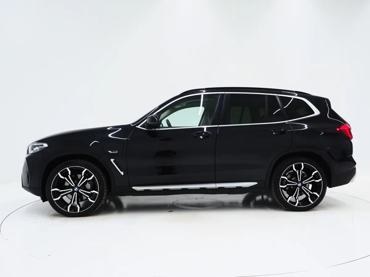xDrive30e 292PK Facelift | Leder | Sfeerverlichting | Stoelverwarming | Cruise | Virtual | Carplay