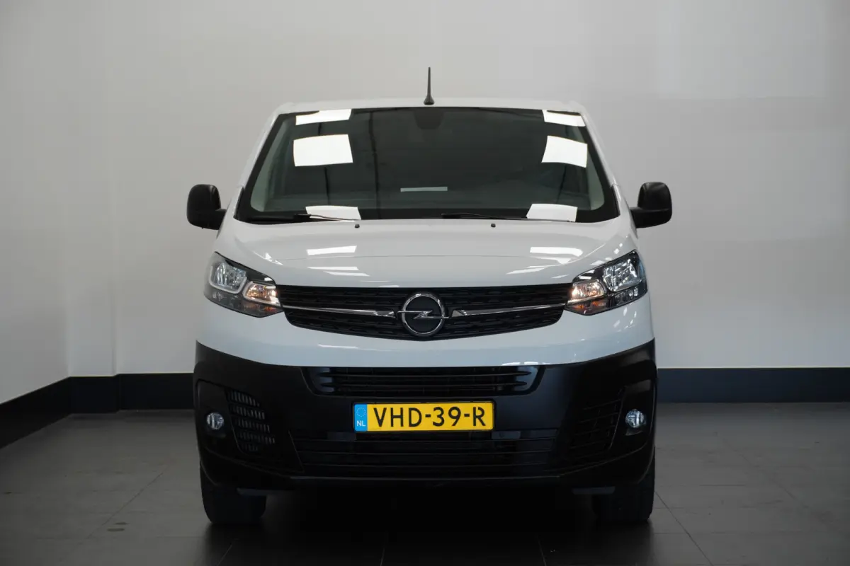 1.5 CDTI L2 - EURO 6 - Airco - Cruise - PDC - €12.900,- Excl.