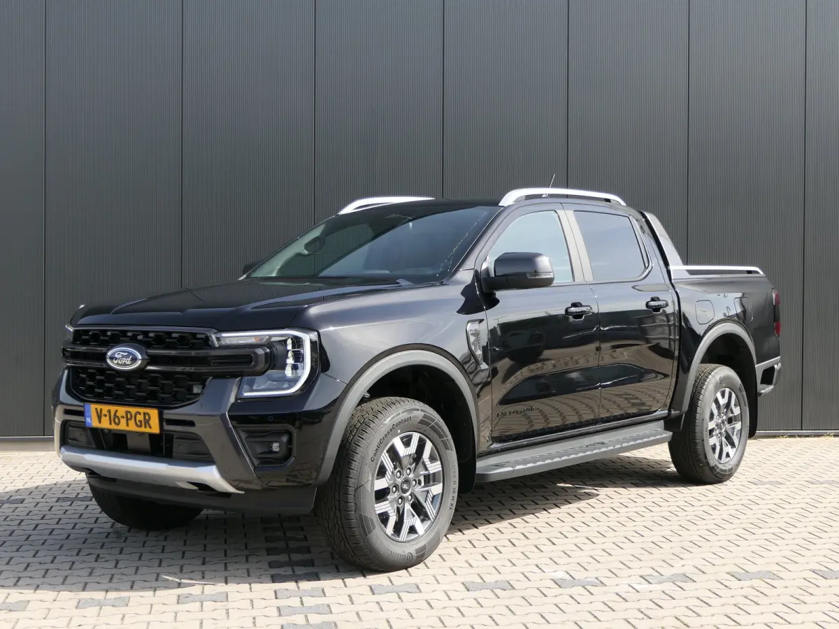 Wildtrak 2.3 PHEV | Power Rollertop | Camera | Stoelverwarming | CarPlay/Android Auto | Leder