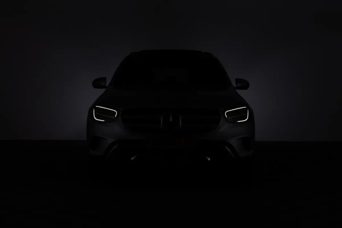 4MATIC Business Line | PANORAMADAK | LEDER | EL. STOELEN | 360 Camera | PHEV !