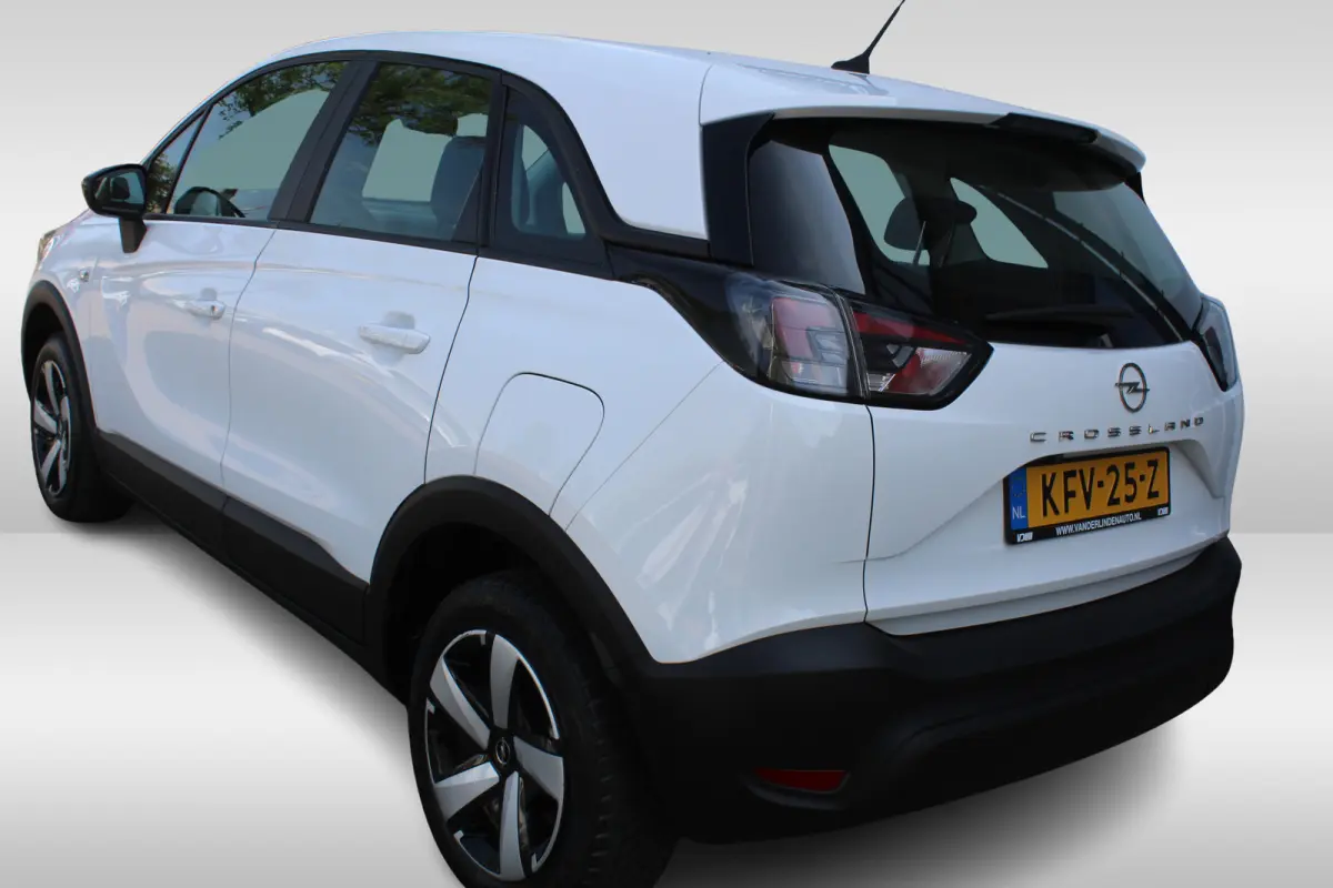 1.2 Turbo Edition l Stuur- en Stoelverwarming l Cruise Contol l Achteruitrijcamera l Airco l Apple carplay/ Android auto