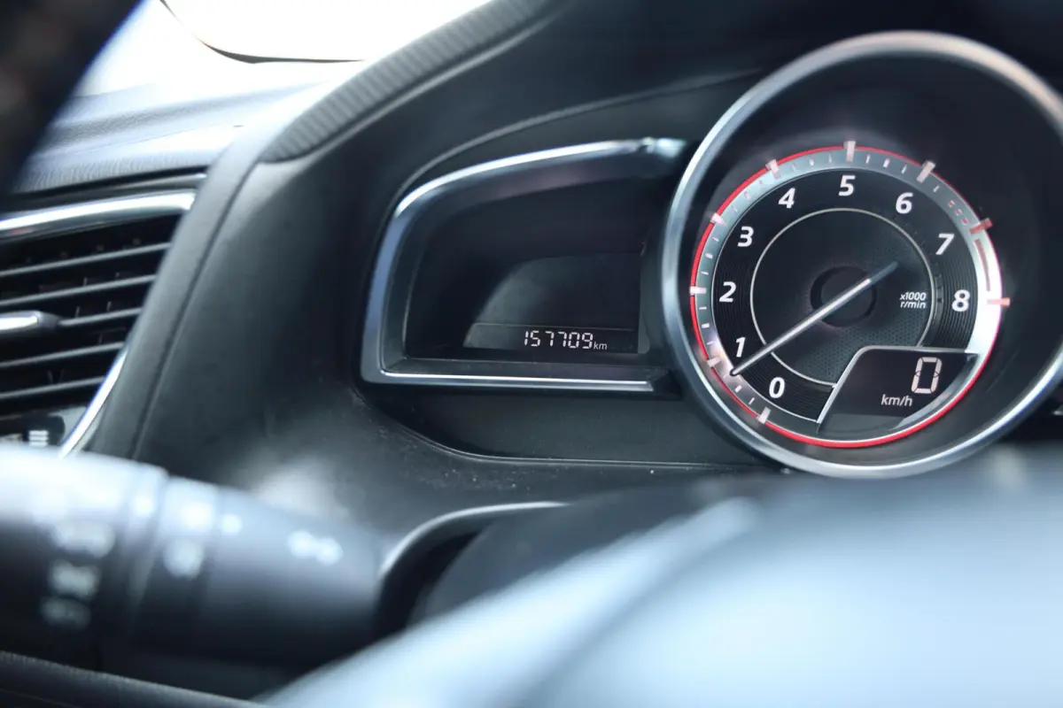2.0 SkyActiv-G 120 SkyLease+|Camera|Navi|Cruise control|