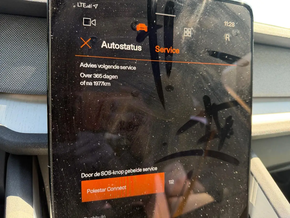 Long Range Dual Motor Performance Plus 82 kWh 90 % SOH! Uniek 469PK | Gele gordels + klauwen | Full leather | Glassroof | Stoelverwarming + verkoeling |