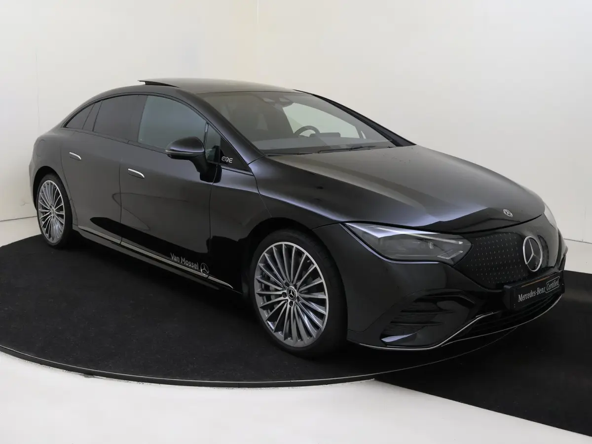300 Business Solution AMG 90 kWh / Memory-Stoelen / Panaroma-dak / Burmester / 36Graden-Camera / Luchtvering /