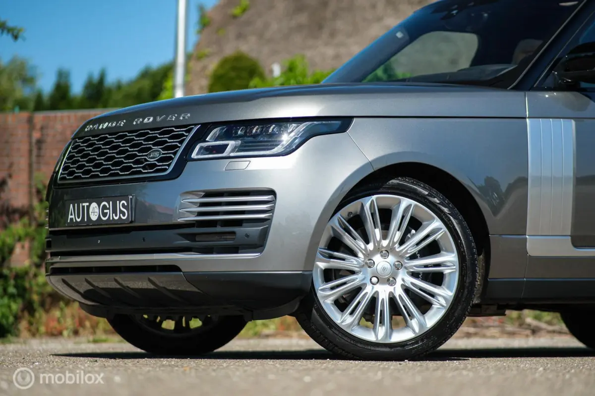 4.4 SDV8 Autobiography