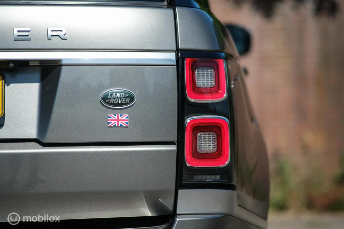 4.4 SDV8 Autobiography