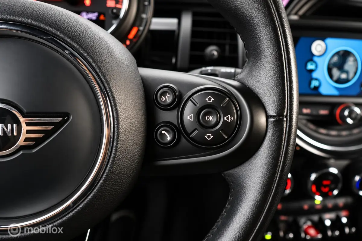 Mini 2.0 S Chili | Pano | H&K Sound | Camera |