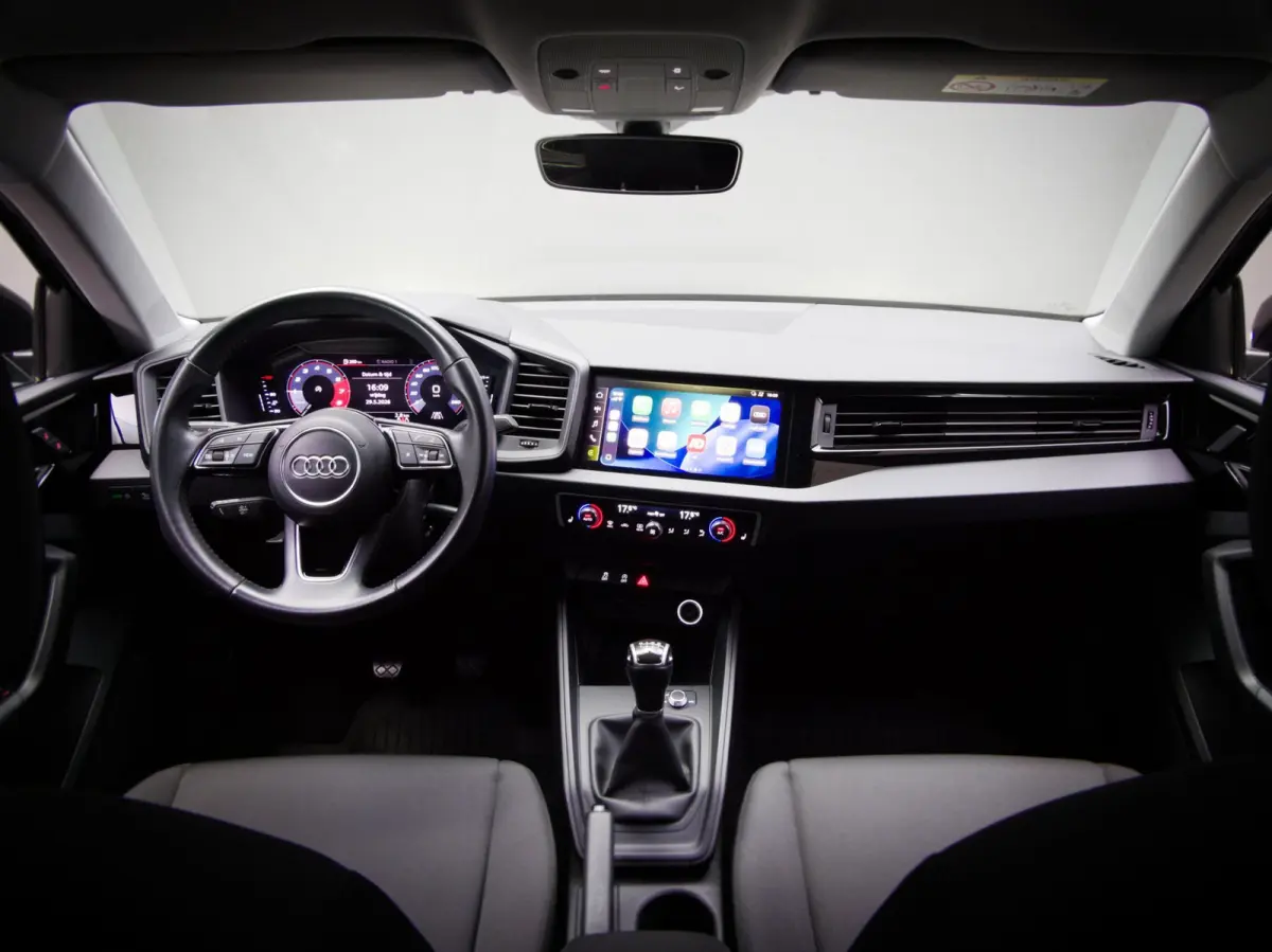 25 TFSI Pro Line (STOELVERWARMING, APPLE CARPLAY/ANDROID AUTO, LED-MATRIX, CLIMATE, PDC, MULTIFUNCTIONEEL STUUR)