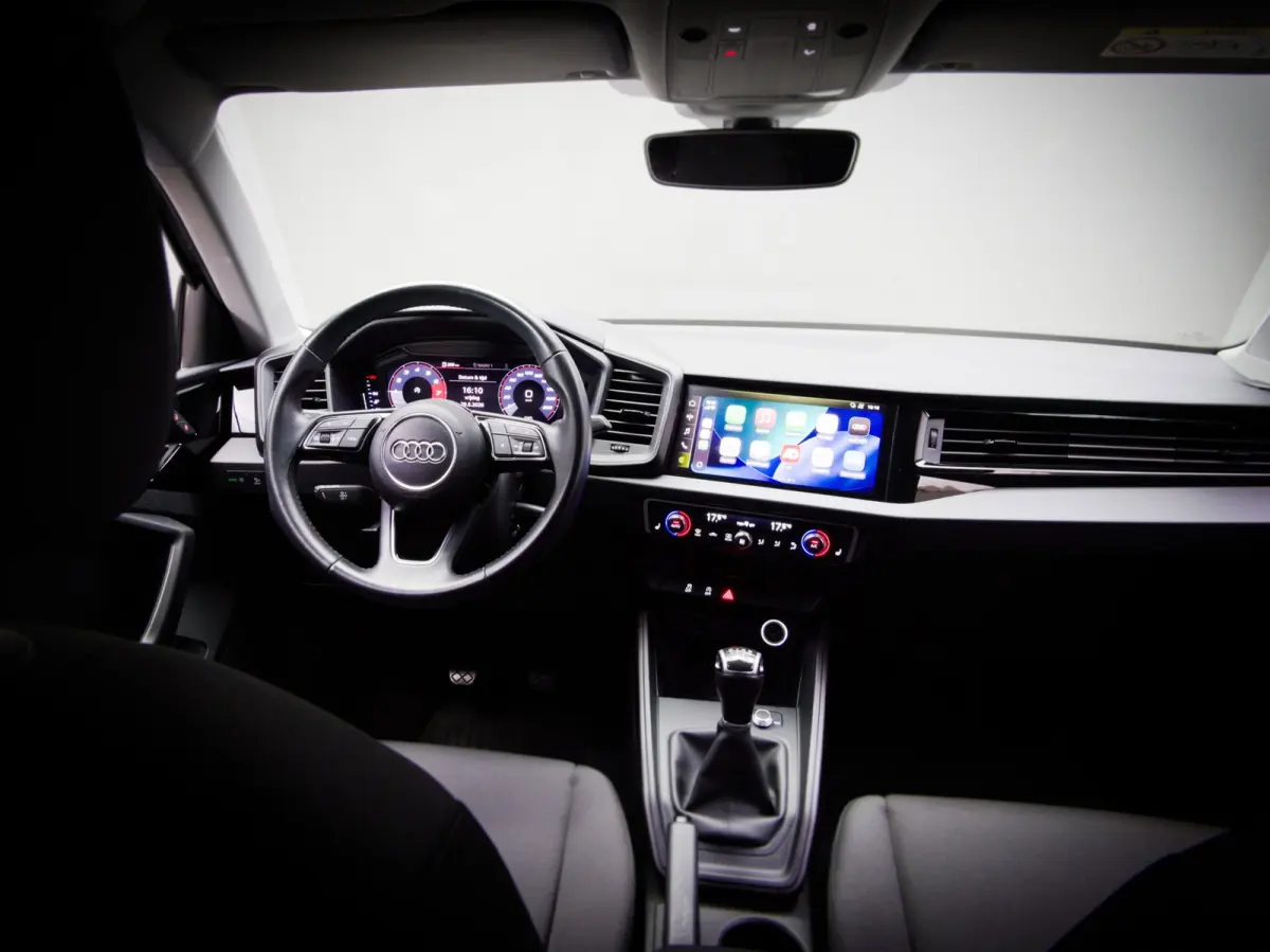 25 TFSI Pro Line (STOELVERWARMING, APPLE CARPLAY/ANDROID AUTO, LED-MATRIX, CLIMATE, PDC, MULTIFUNCTIONEEL STUUR)