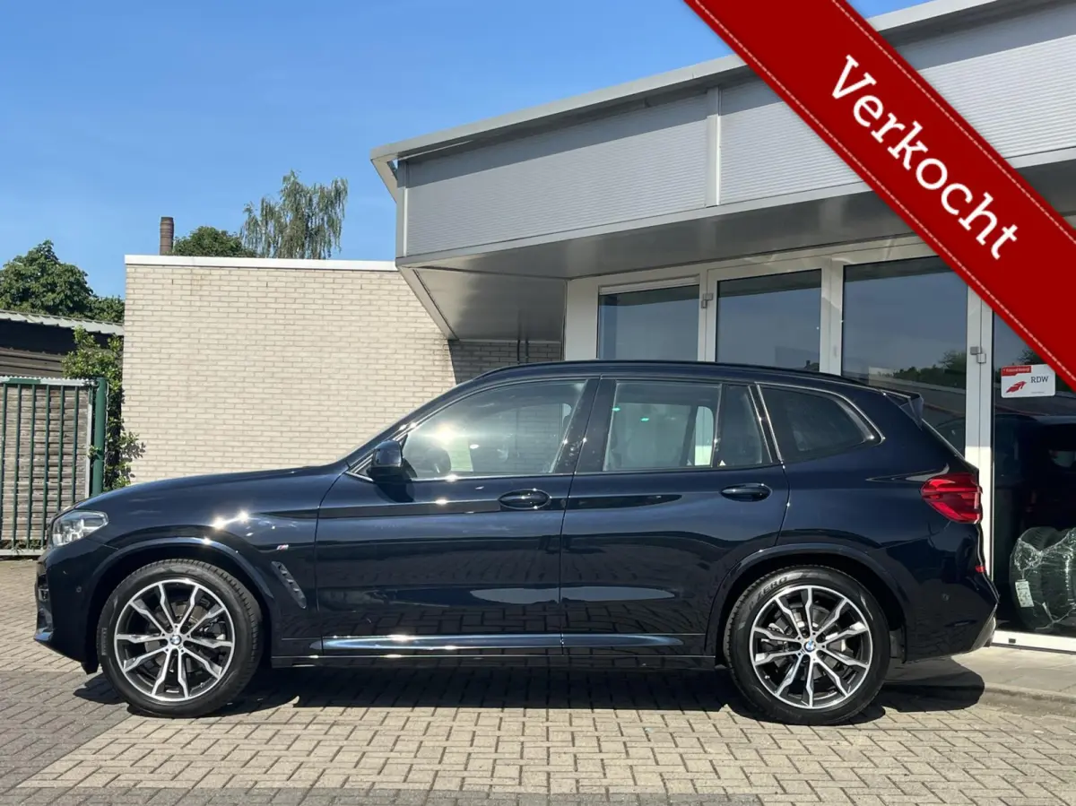 xDrive20i M-SPORT PANO+20INCH+KEYLESS+TREKH+CARPLAY