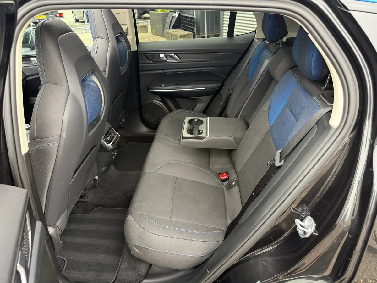 1.5 | FULL BLACK |NAP | PANORAMA | CAMERA | CARPLAY | INRUIL MOGELIJK