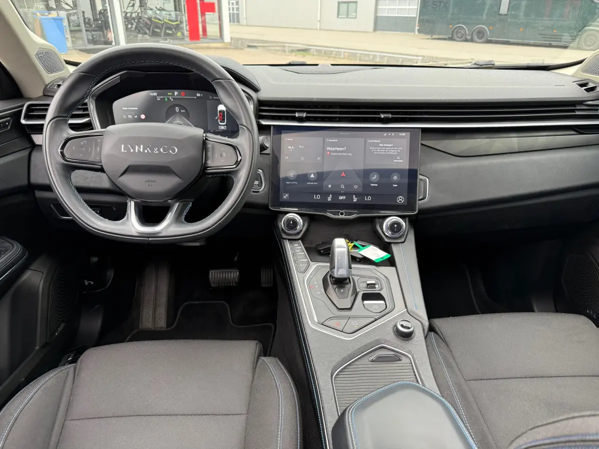 1.5 | FULL BLACK |NAP | PANORAMA | CAMERA | CARPLAY | INRUIL MOGELIJK
