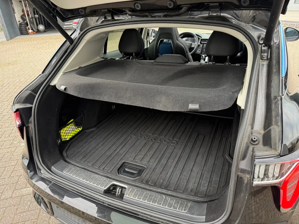 1.5 | FULL BLACK |NAP | PANORAMA | CAMERA | CARPLAY | INRUIL MOGELIJK