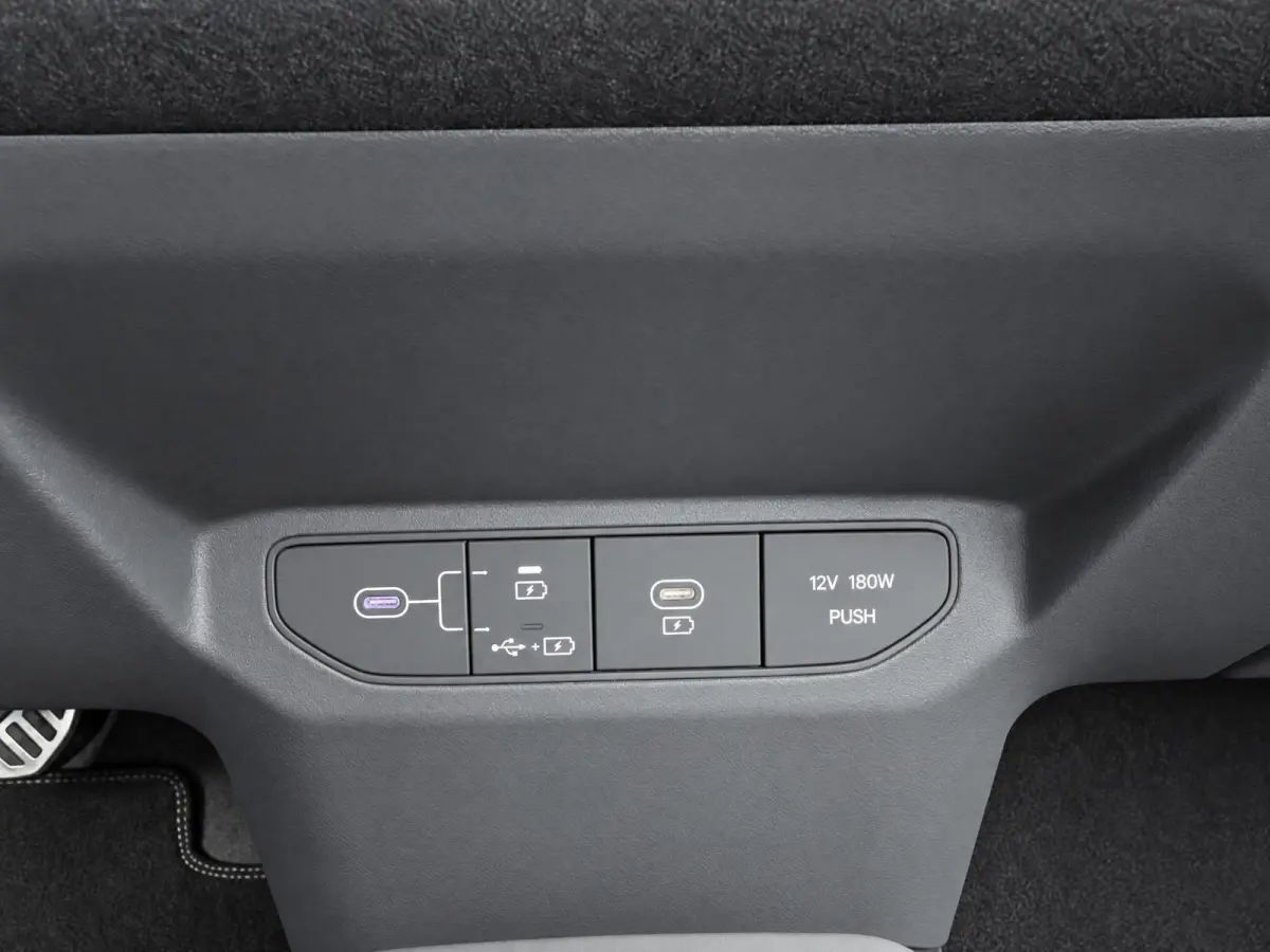 GT-PlusLine 81.4 kWh Full options | Blackpack | 360 Camera | Head-up display | Demonstratie auto