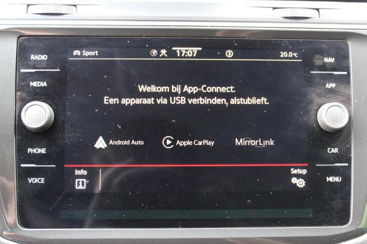 2.0 TSI 4Motion Urban Sport 190PK Automaat | Parkeercamera | Apple/Android Carplay | Stoelverwarming
