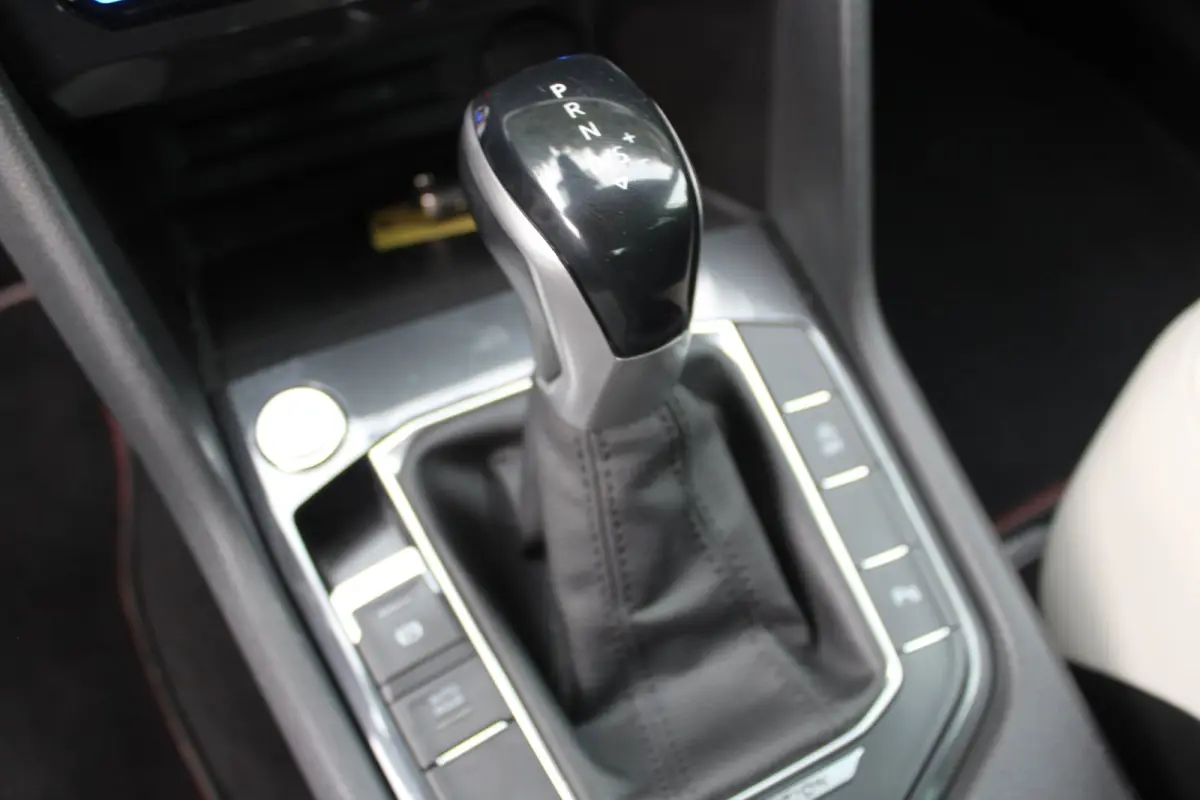 2.0 TSI 4Motion Urban Sport 190PK Automaat | Parkeercamera | Apple/Android Carplay | Stoelverwarming