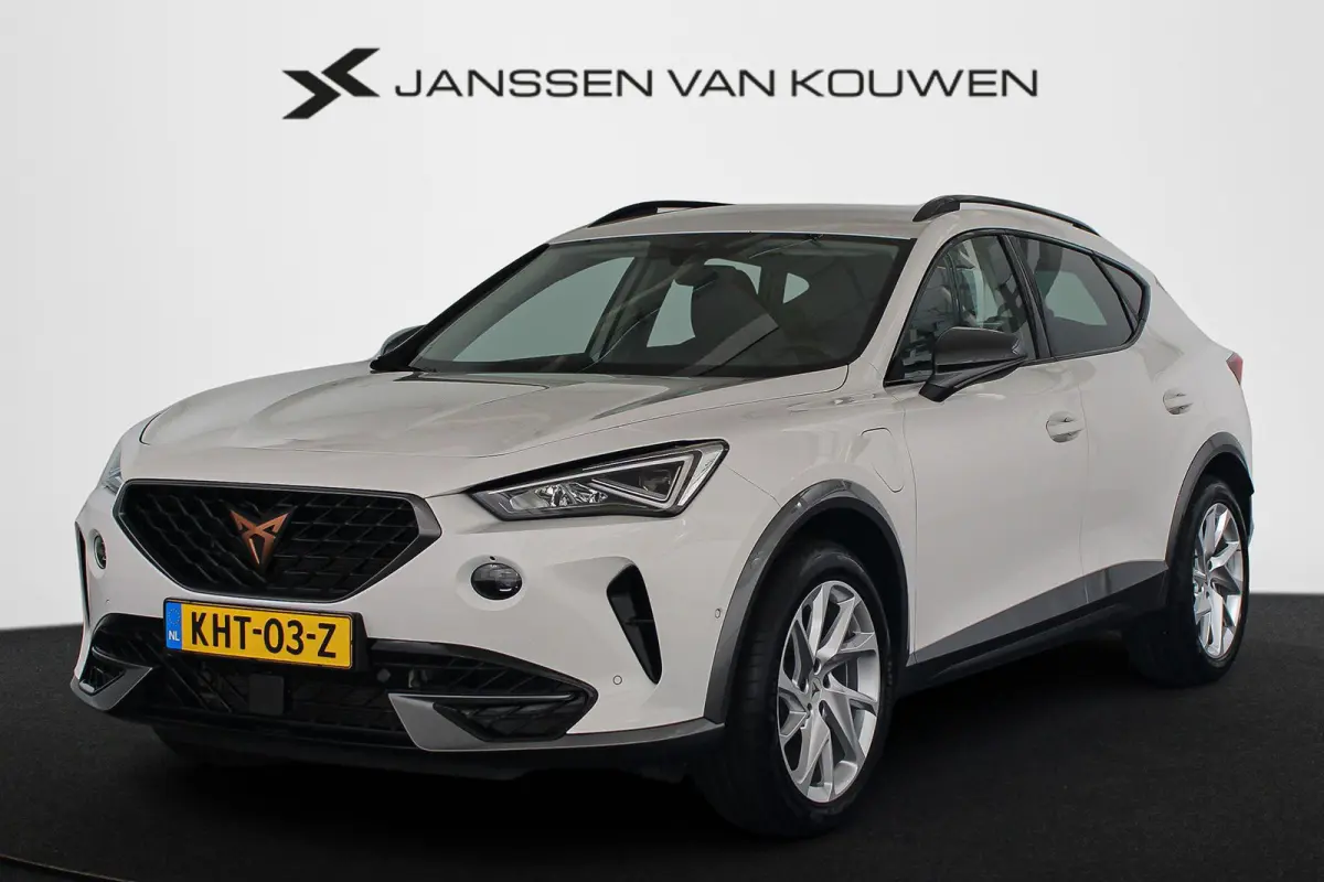 1.4 e-Hybrid Business Stuur-Stoelverwarming Achteruitrijcamera Keyless Apple Carplay