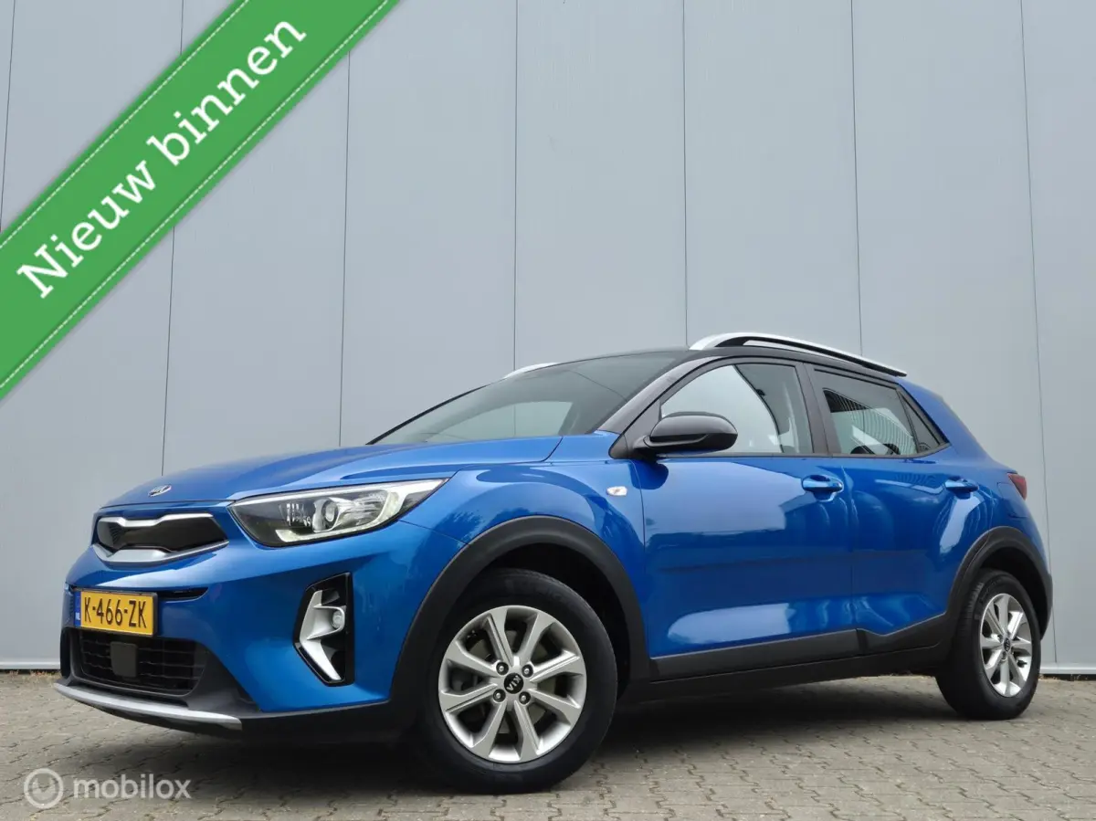1.0 T-GDI MHEV DYNAMICLINE/CAMERA/LED/CLIMATE/CARPLAY/TWO-TONE/15''LMV