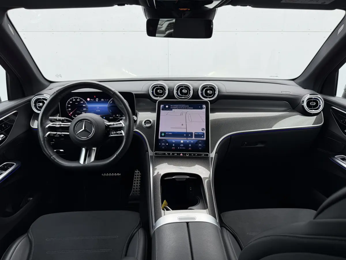 4MATIC AMG Line | Trekhaak | Distronic | CarPlay | Camera | 19 inch