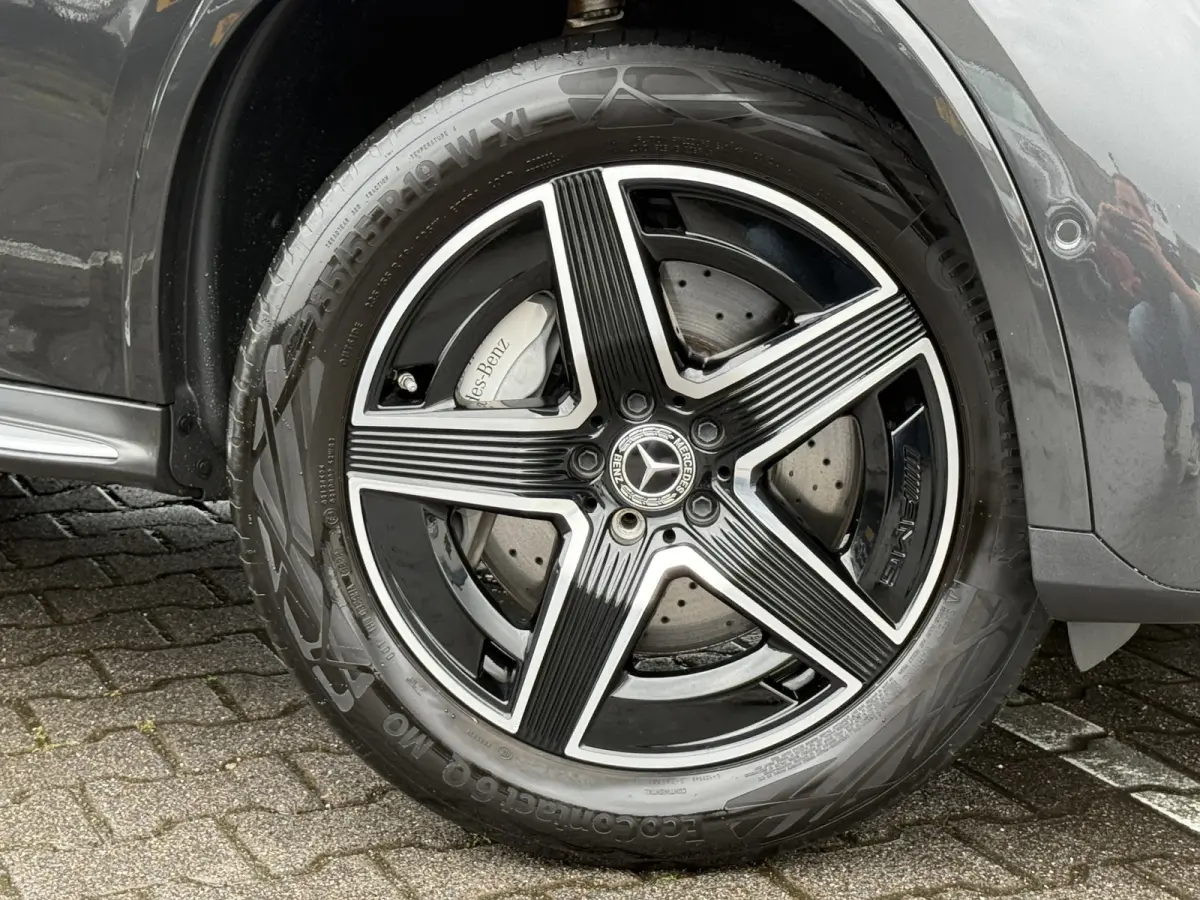 4MATIC AMG Line | Trekhaak | Distronic | CarPlay | Camera | 19 inch