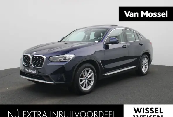 xDrive20i High Executive | TREKHAAK | LEER | PANORAMADAK | 360 CAMERA | STOELVERWARMING | NAVIGATIE