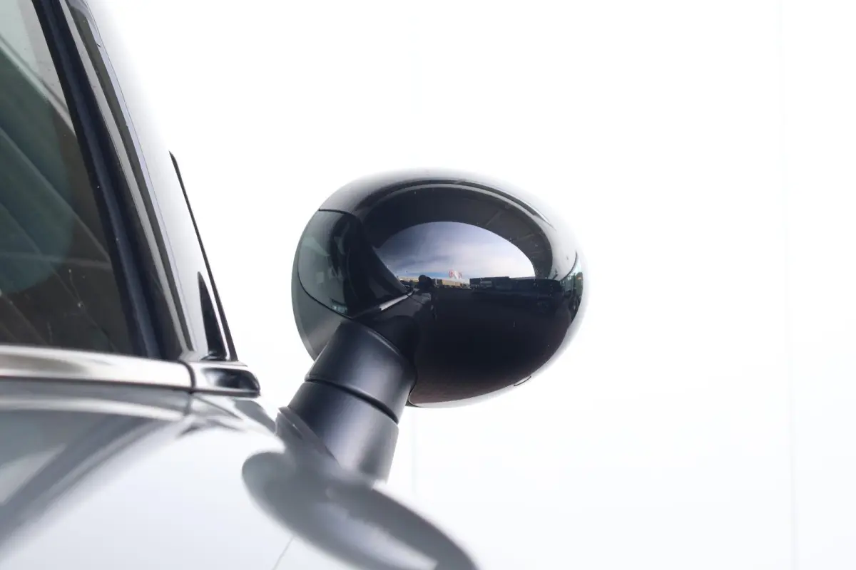 1.5 Cooper Business Edition Comfort Access/ Panoramadak/ Comfortstoelen/ Harman-Kardon/ Navigatie Plus/ LED-koplampen