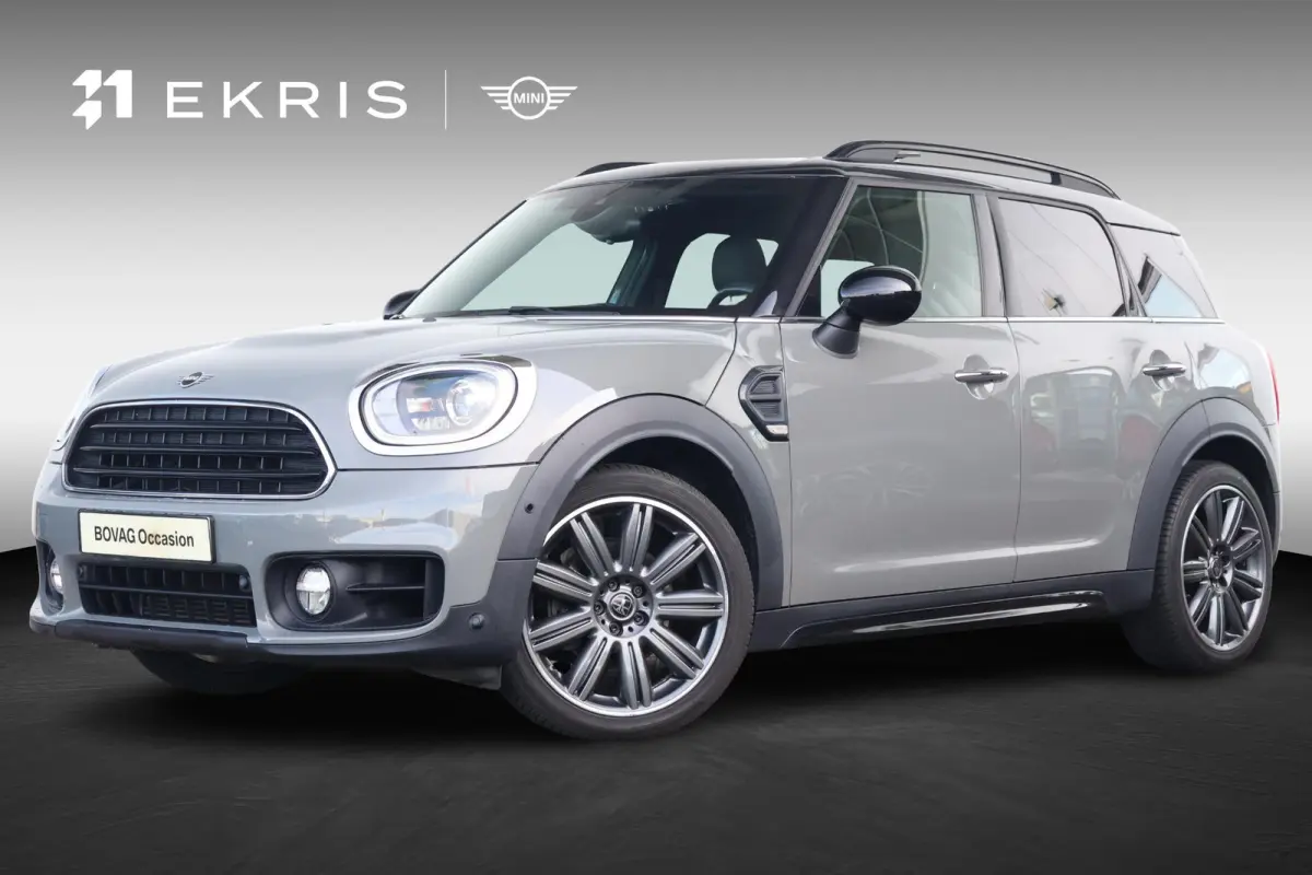 1.5 Cooper Business Edition Comfort Access/ Panoramadak/ Comfortstoelen/ Harman-Kardon/ Navigatie Plus/ LED-koplampen